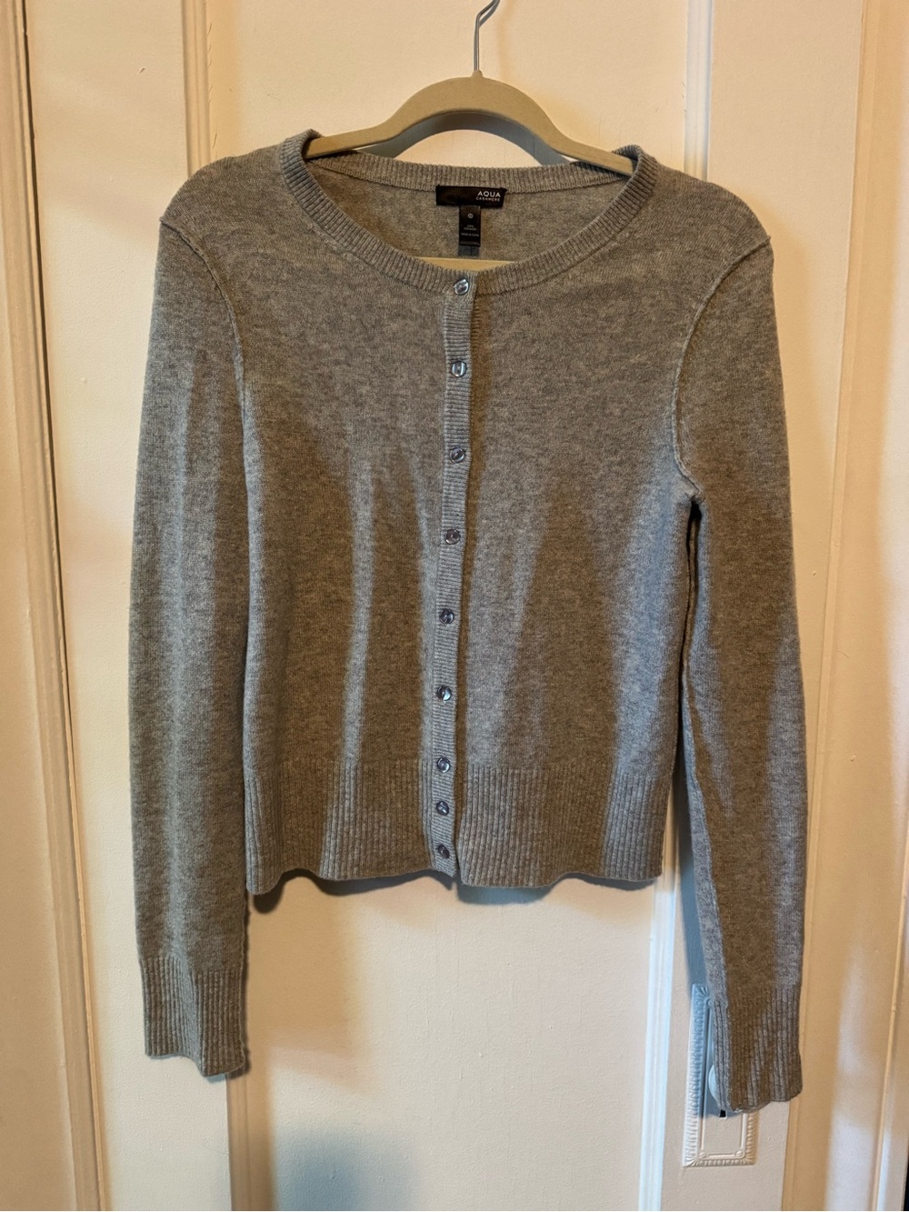 Aqua Women’s Gray Button-Front Cashmere Cardigan